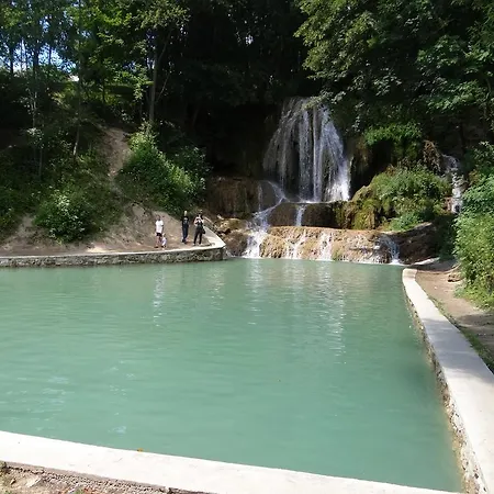 Pri Vodopade *
